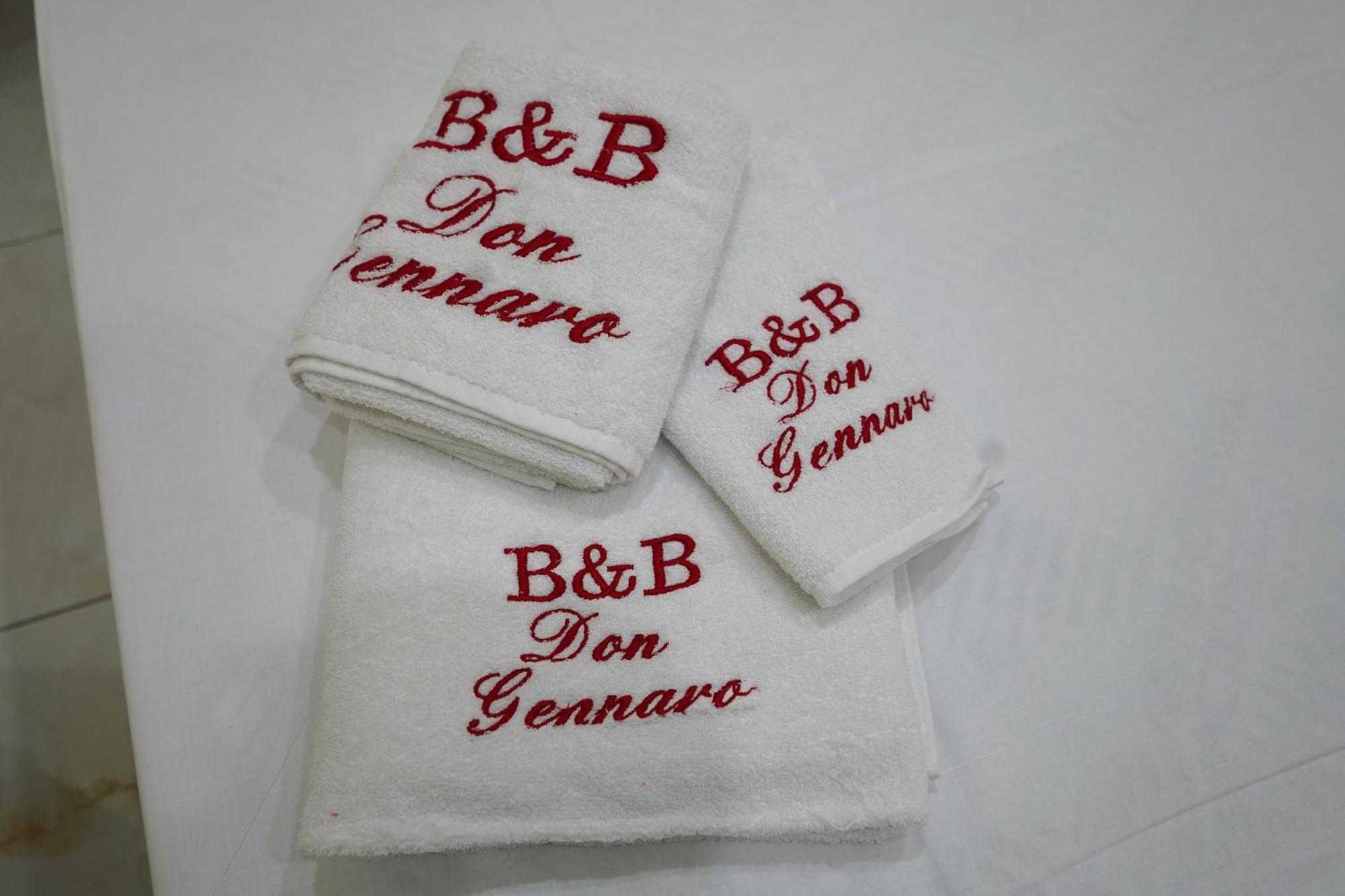 Bed and Breakfast Beb Don Gennaro Nápoles Exterior foto